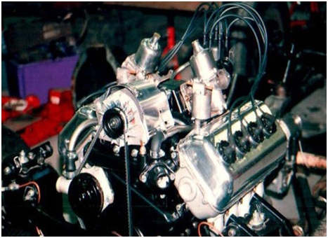 Hình 1: Hệ thống đánh lửa trong khoang động cơ