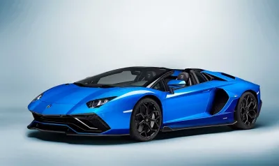 Lamborghini dừng sản xuất xe động cơ thuần xăng ngay trong năm 2022