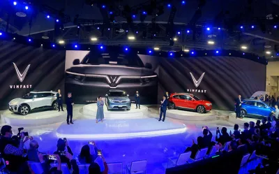 VinFast dừng sản xuất ôtô chạy xăng từ cuối 2022